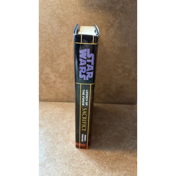 Star Wars Legacy of the Force Sacrifice By: Karen Traviss Hard Cover Book - Picture 9 of 11